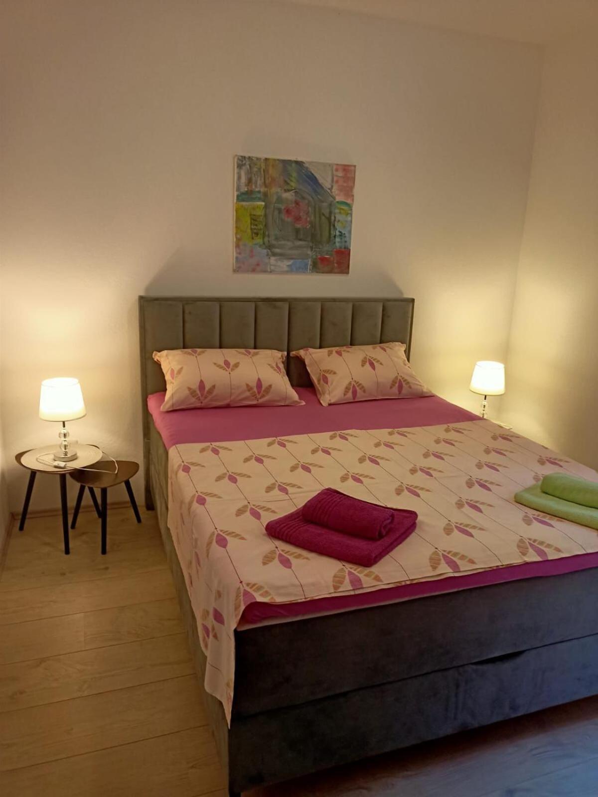 Apartment Piveta Trogir Exterior photo
